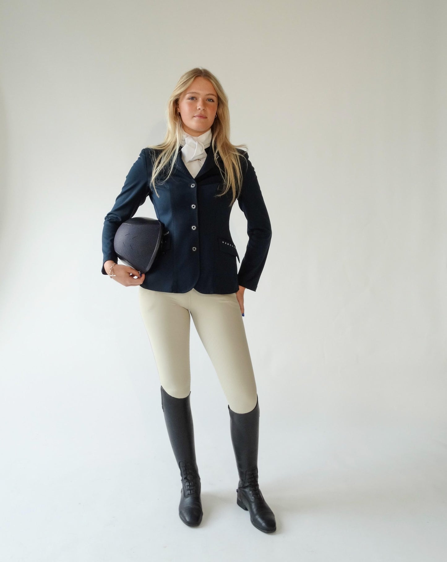 LSK Performance Hybrids – Champagne Sand